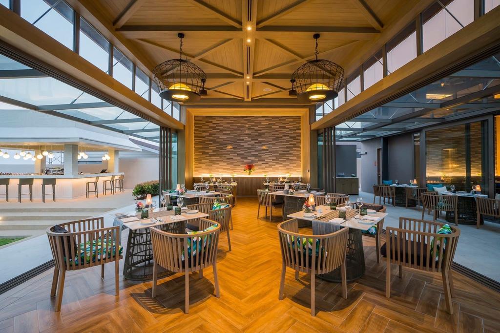 Avani+ Hua Hin Resort Cha-Am Exterior foto